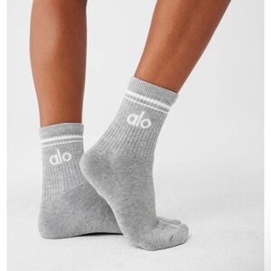 NWT ALO Unisex Half Crew Sock
Athletic heather gray 
size medium